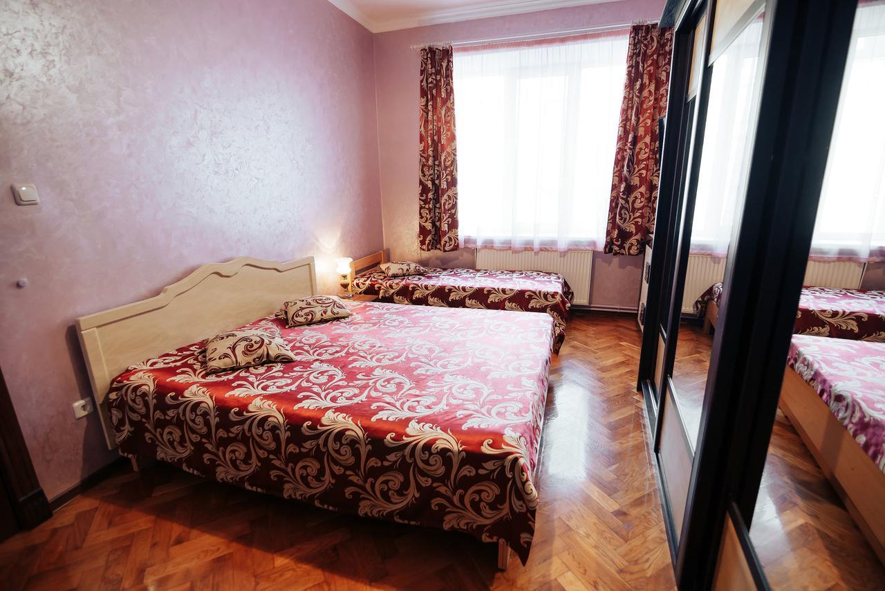Centreville Apartments Ивано-Франкивск Екстериор снимка