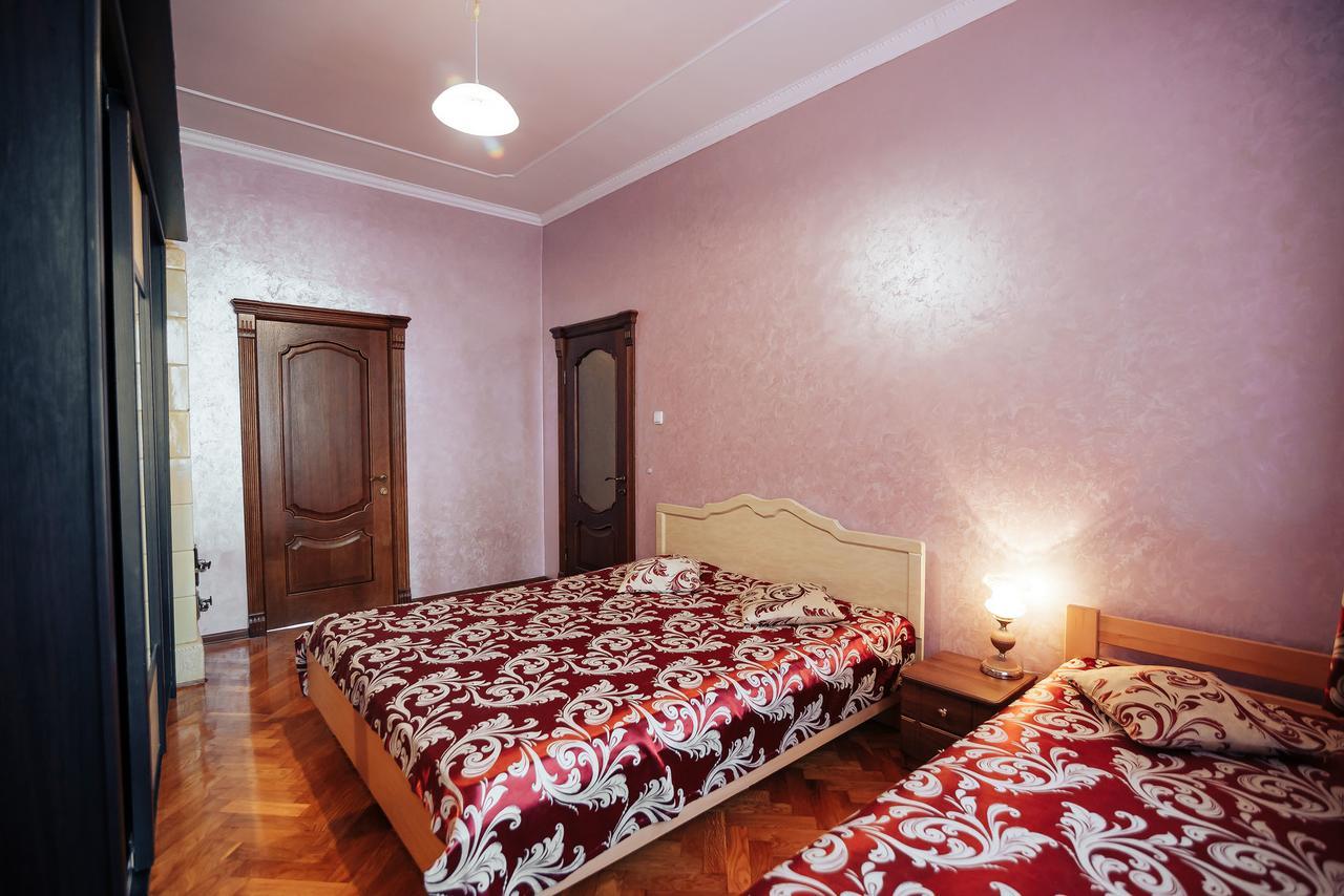 Centreville Apartments Ивано-Франкивск Екстериор снимка
