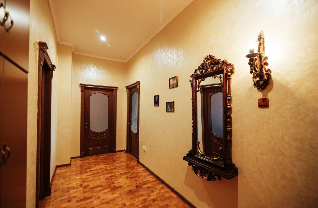Centreville Apartments Ивано-Франкивск Екстериор снимка