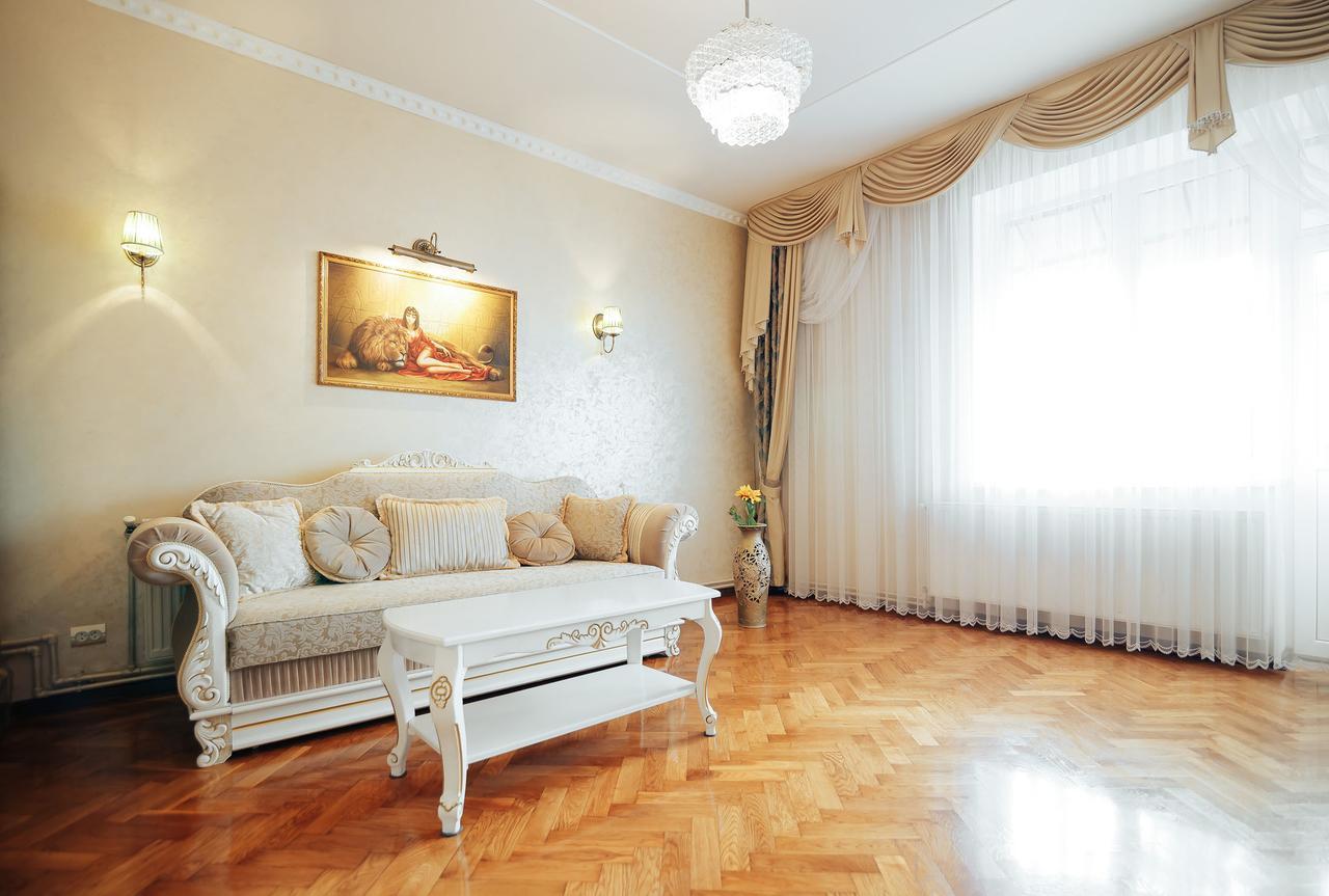 Centreville Apartments Ивано-Франкивск Екстериор снимка