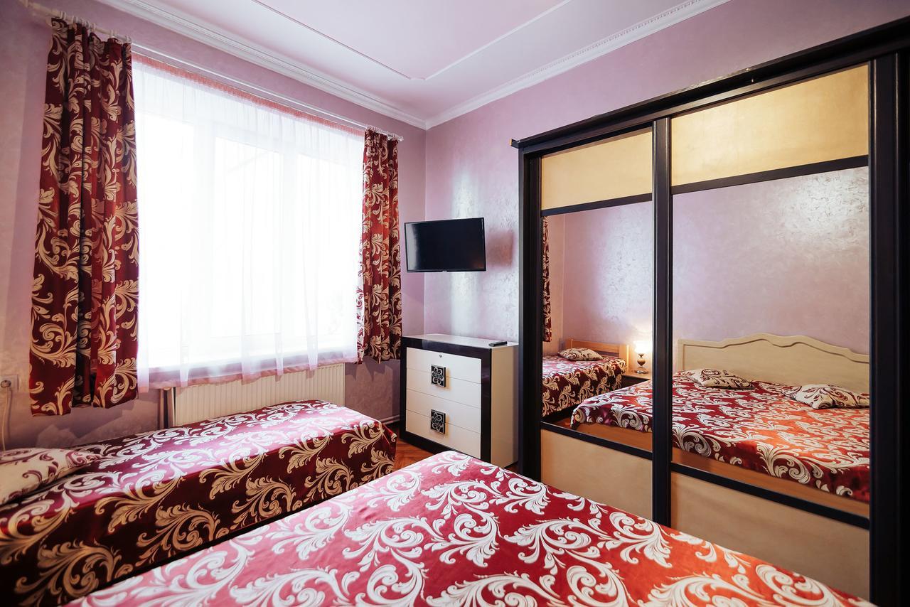 Centreville Apartments Ивано-Франкивск Екстериор снимка