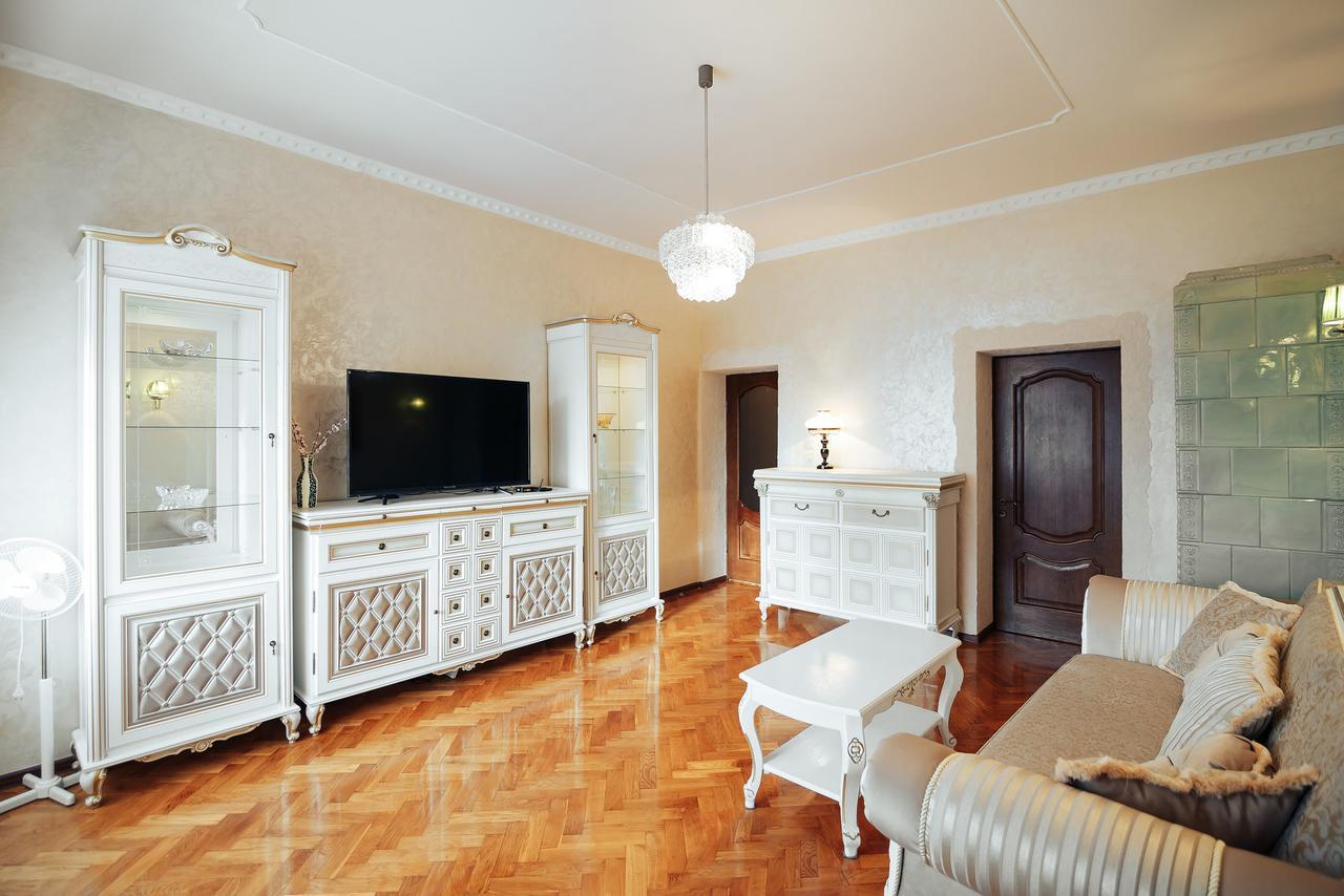 Centreville Apartments Ивано-Франкивск Екстериор снимка